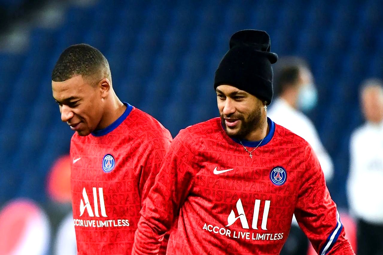 韩国轻取AC米兰，内马尔完成帽子戏法的简单介绍